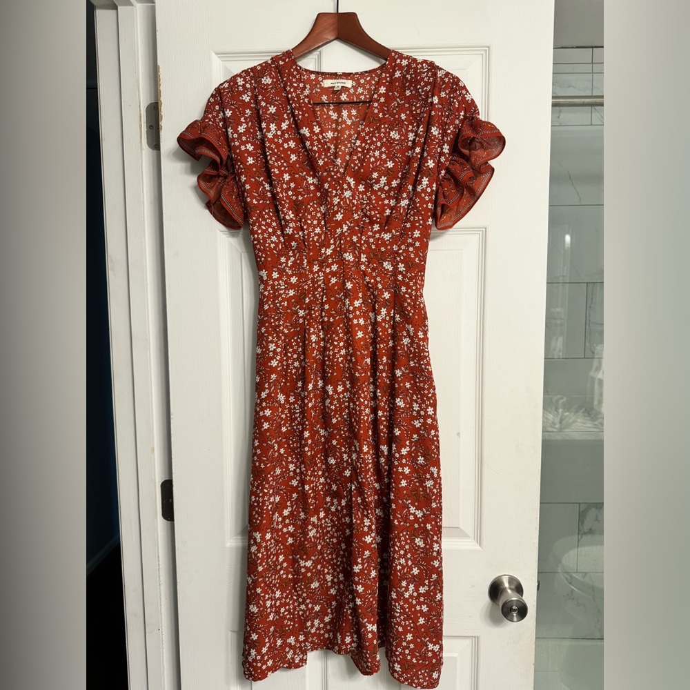 MAX STUDIO Women’s Red and White Floral Midi Dress, XS